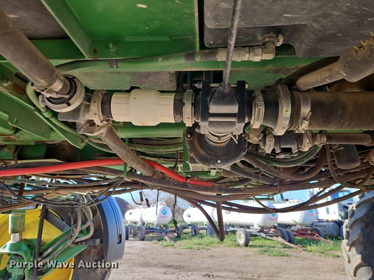 image for item EI3720 2008 John Deere 4730 sprayer