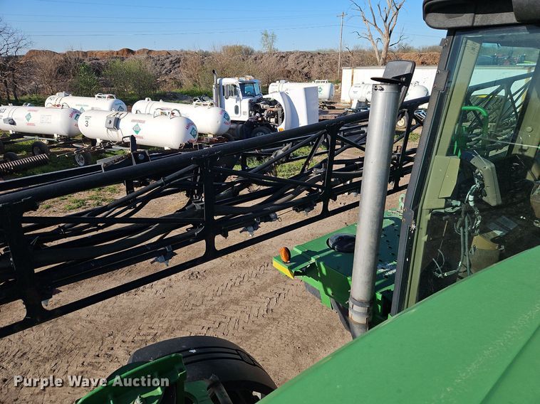 image for item EI3720 2008 John Deere 4730 sprayer