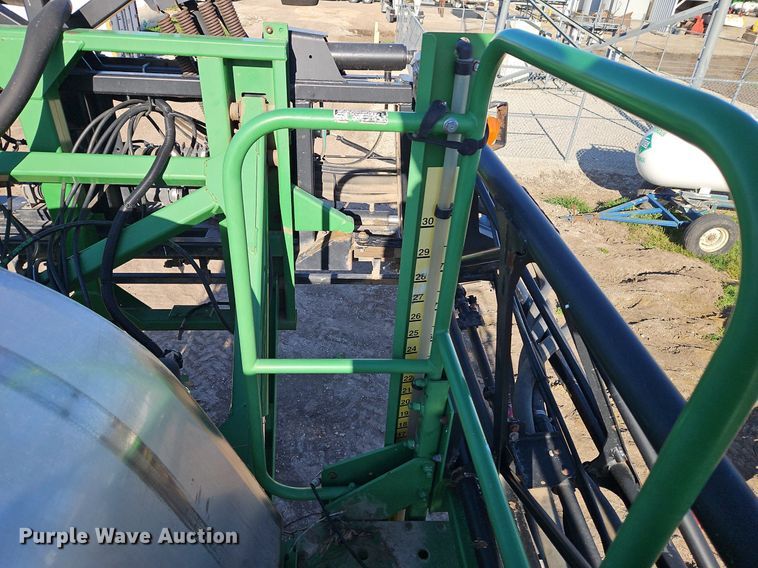 image for item EI3720 2008 John Deere 4730 sprayer