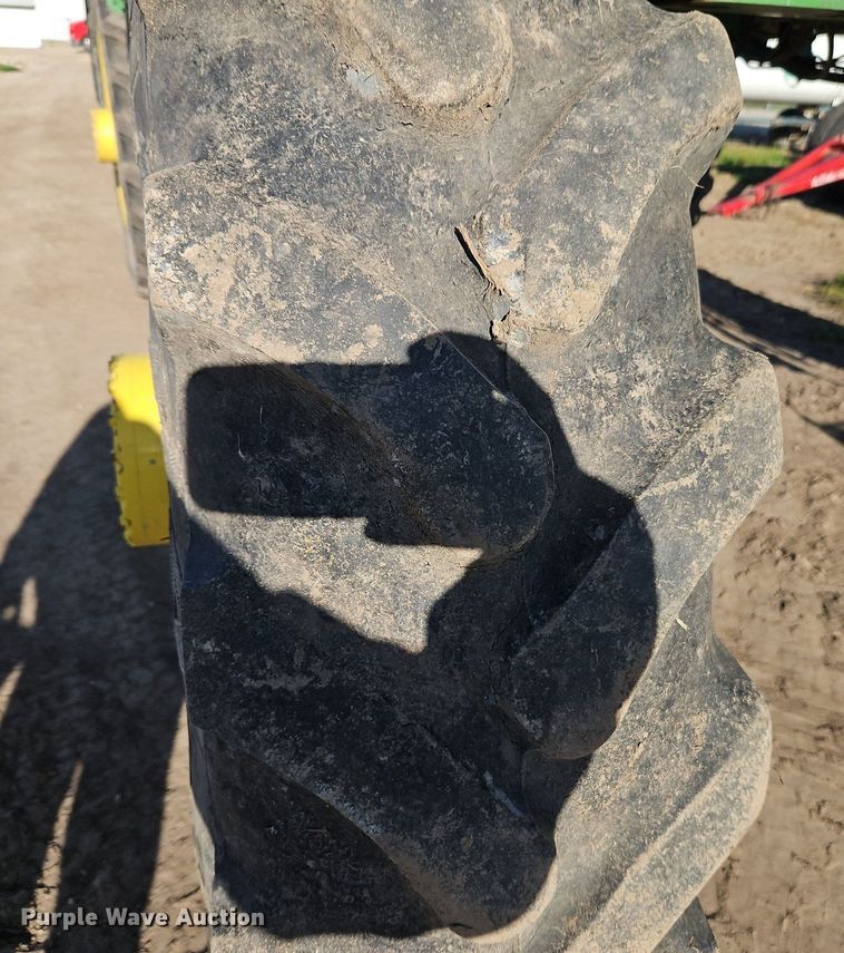 image for item EI3720 2008 John Deere 4730 sprayer