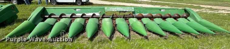 image for item EJ0390 John Deere 1243 corn head