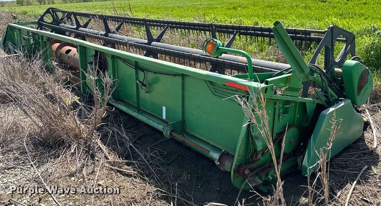 image for item EJ0392 John Deere 930 stripper head