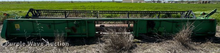 image for item EJ0392 John Deere 930 stripper head