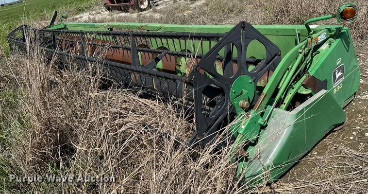 image for item EJ0392 John Deere 930 stripper head