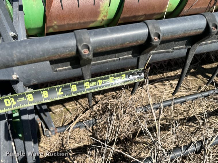 image for item EJ0392 John Deere 930 stripper head