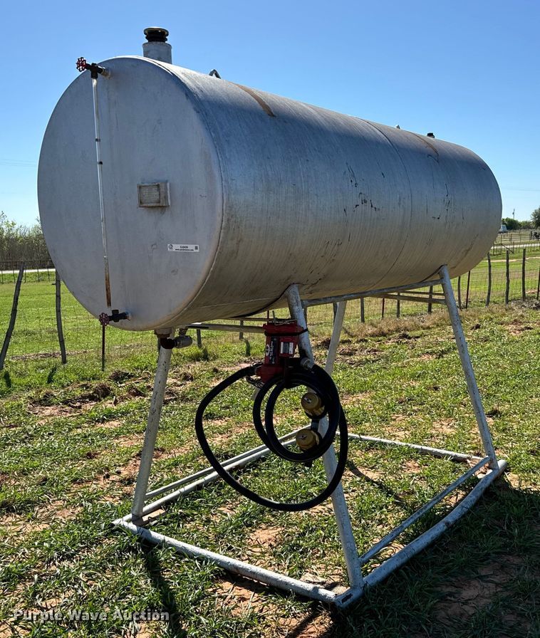 image for item EJ0429 Fuel tank