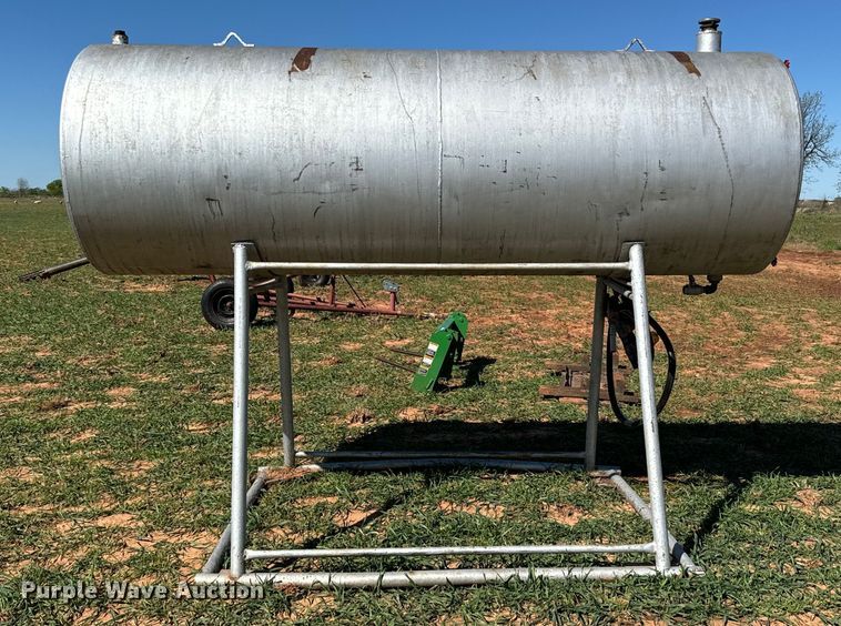 image for item EJ0429 Fuel tank