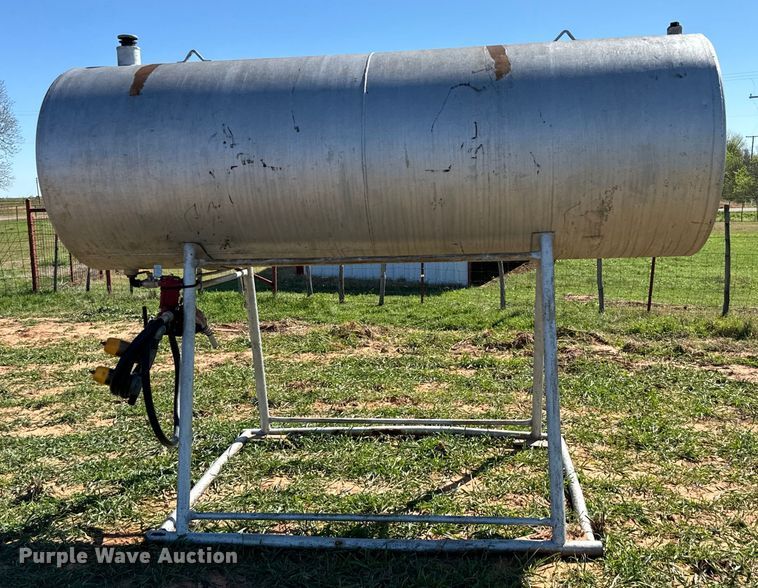 image for item EJ0429 Fuel tank