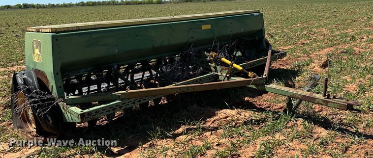 image for item EJ0439 John Deere 8300 grain drill