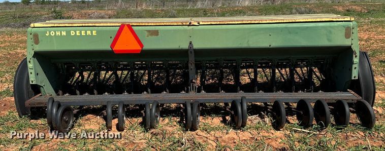 image for item EJ0439 John Deere 8300 grain drill