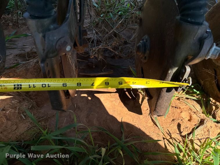 image for item EJ0439 John Deere 8300 grain drill