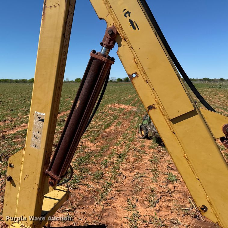 image for item EJ0440 Hay handler