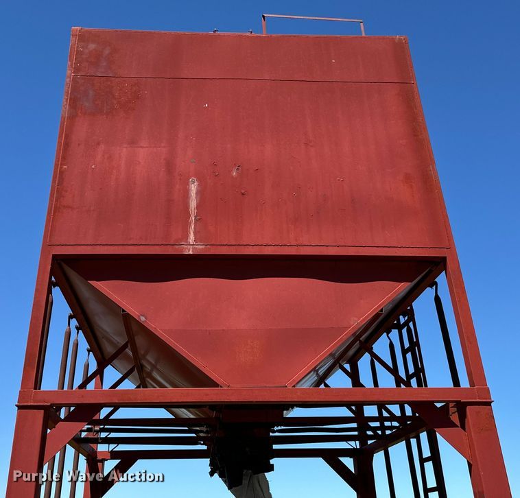 image for item EJ0452 Feed storage bin
