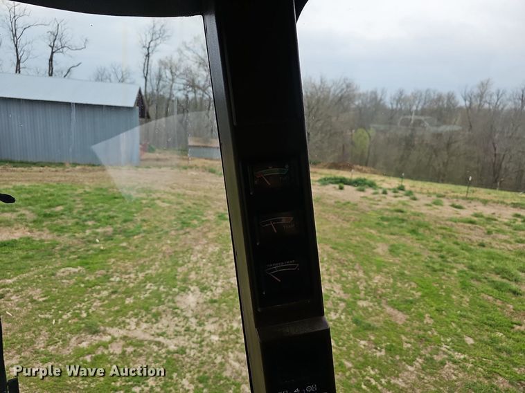 image for item EJ6222 1990 John Deere 9500 combine