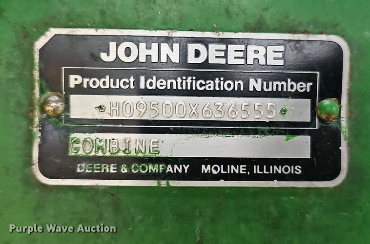 image for item EJ6222 1990 John Deere 9500 combine