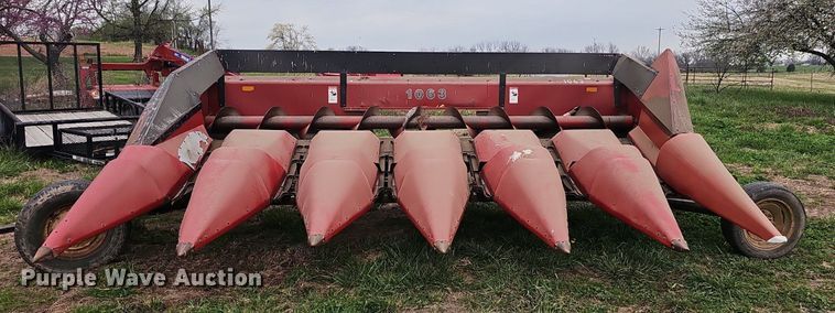 image for item EJ6223 Case 1063-155 corn head