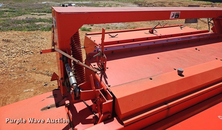 image for item EJ6269 Kuhn FC352G disc mower