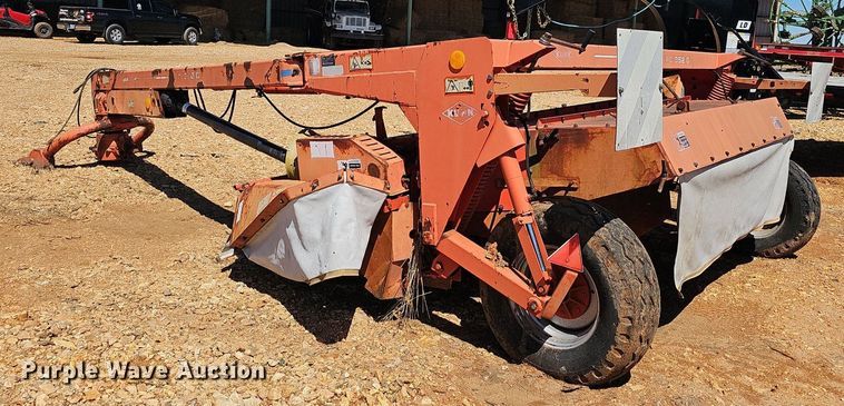 image for item EJ6270 Kuhn FC352G disc mower