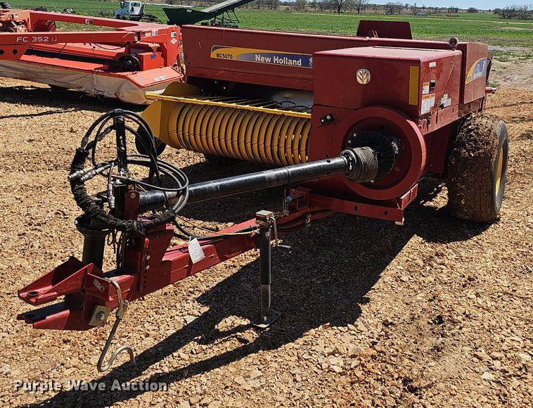 image for item EJ6271 2018 New Holland  BC5070 Hayliner small square baler