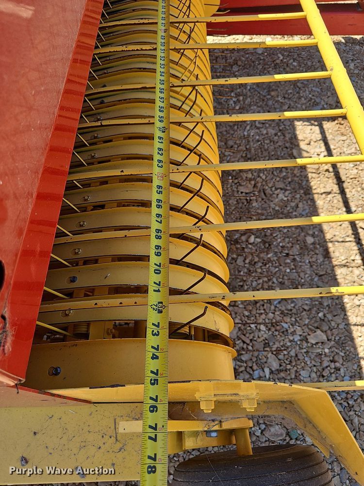 image for item EJ6271 2018 New Holland  BC5070 Hayliner small square baler