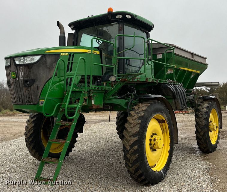 image for item LD9366 2018 John Deere R4038 spreader