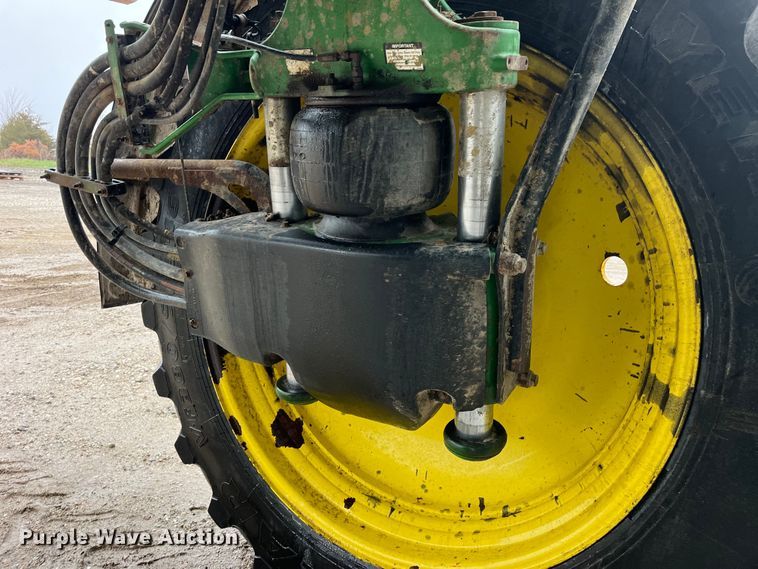 image for item LD9366 2018 John Deere R4038 spreader