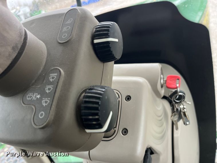 image for item LD9366 2018 John Deere R4038 spreader