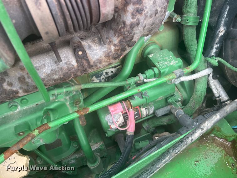 image for item LD9366 2018 John Deere R4038 spreader