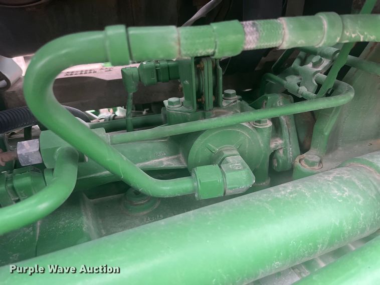 image for item LD9366 2018 John Deere R4038 spreader