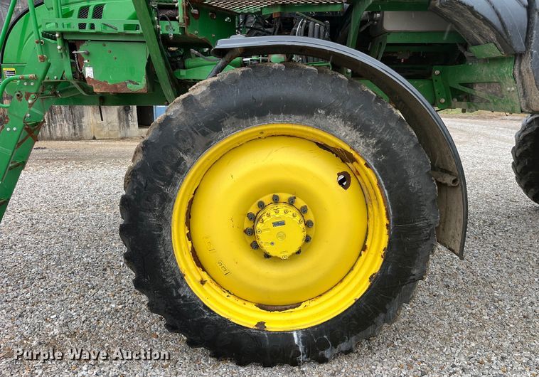 image for item LD9366 2018 John Deere R4038 spreader