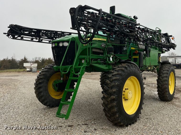 image for item LD9367 2012 John Deere 4730 sprayer