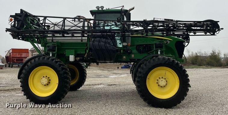 image for item LD9367 2012 John Deere 4730 sprayer