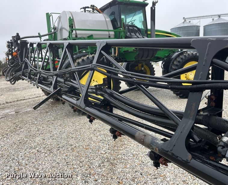image for item LD9367 2012 John Deere 4730 sprayer