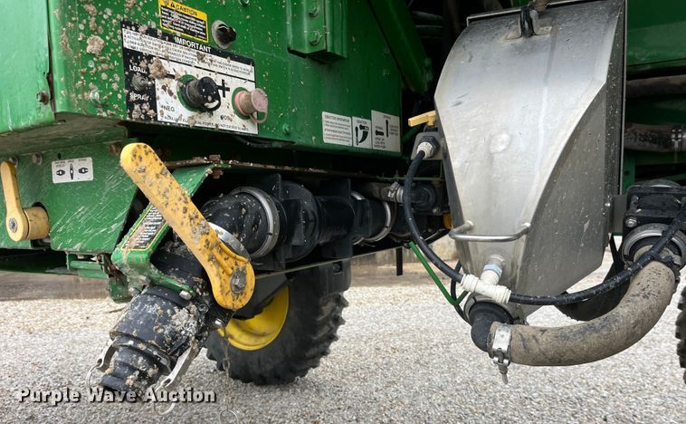 image for item LD9367 2012 John Deere 4730 sprayer