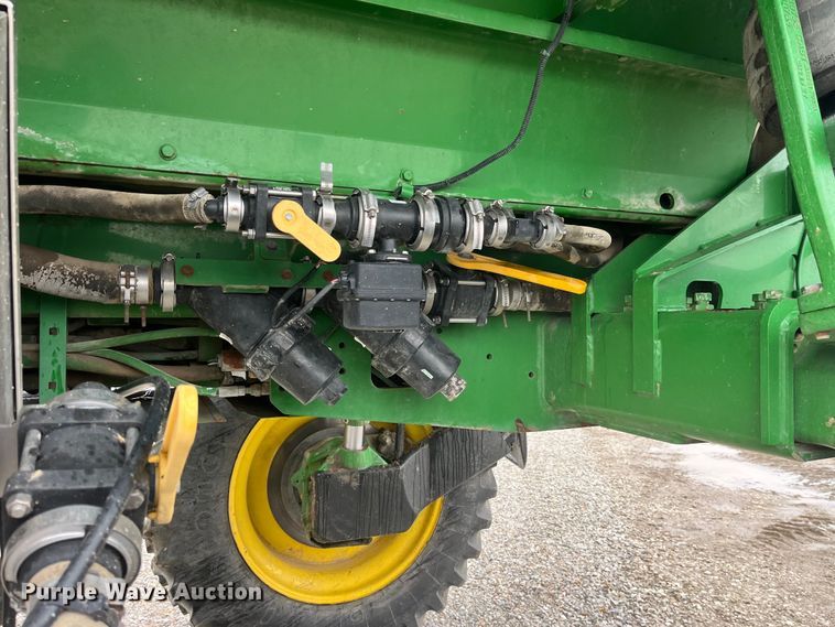 image for item LD9367 2012 John Deere 4730 sprayer