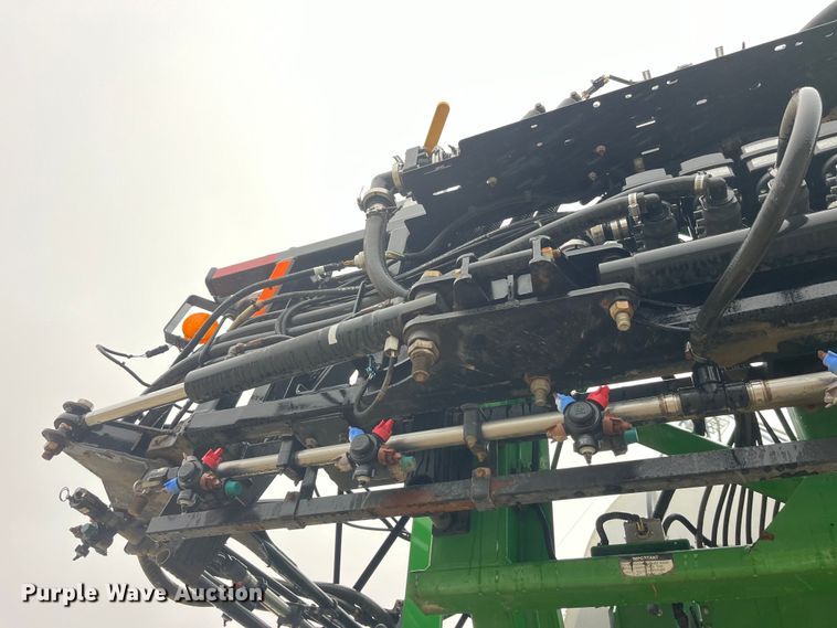 image for item LD9367 2012 John Deere 4730 sprayer