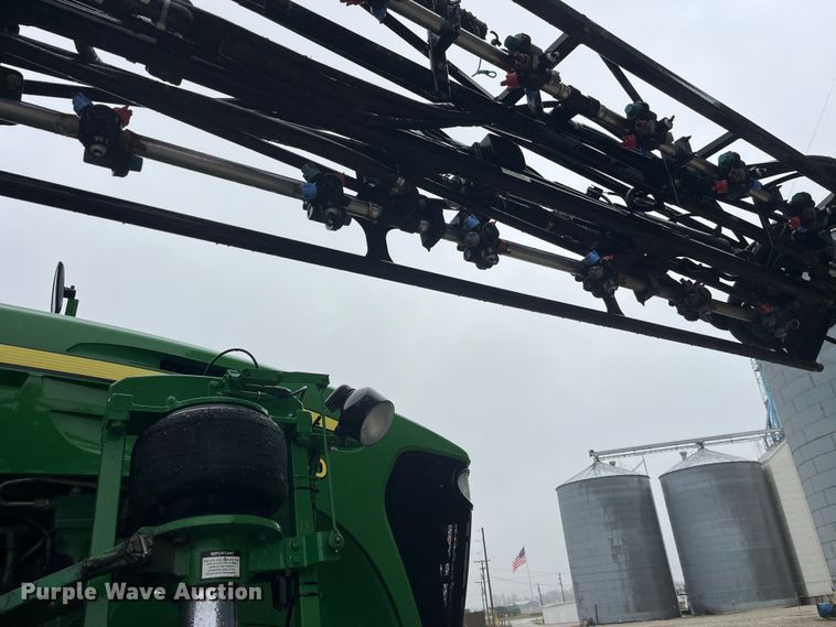 image for item LD9367 2012 John Deere 4730 sprayer