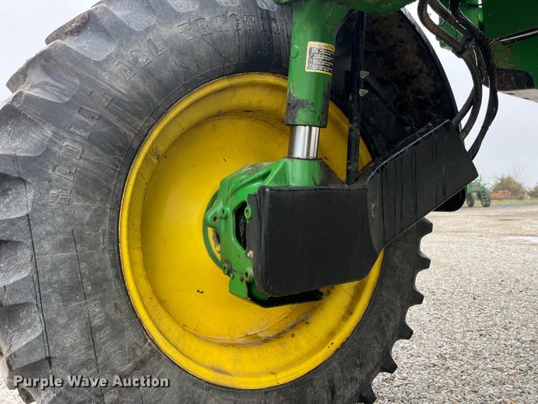 image for item LD9367 2012 John Deere 4730 sprayer