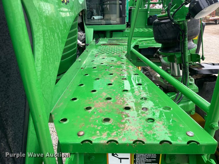 image for item LD9367 2012 John Deere 4730 sprayer