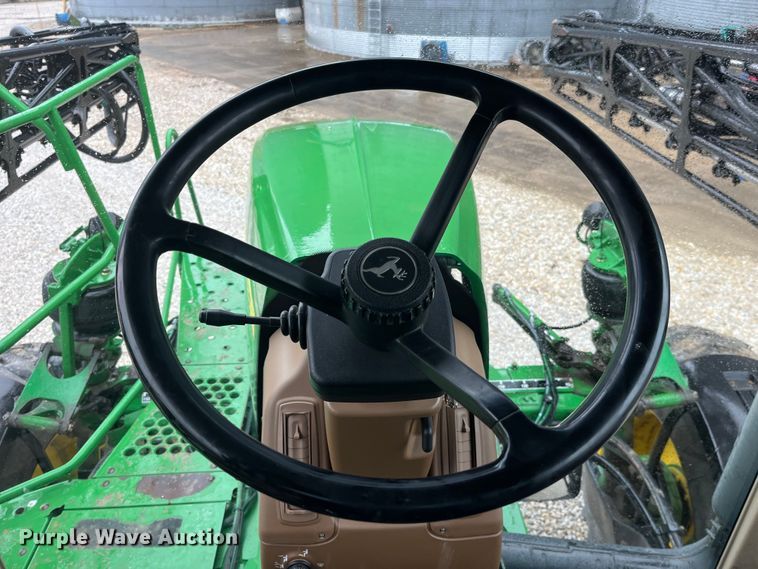 image for item LD9367 2012 John Deere 4730 sprayer