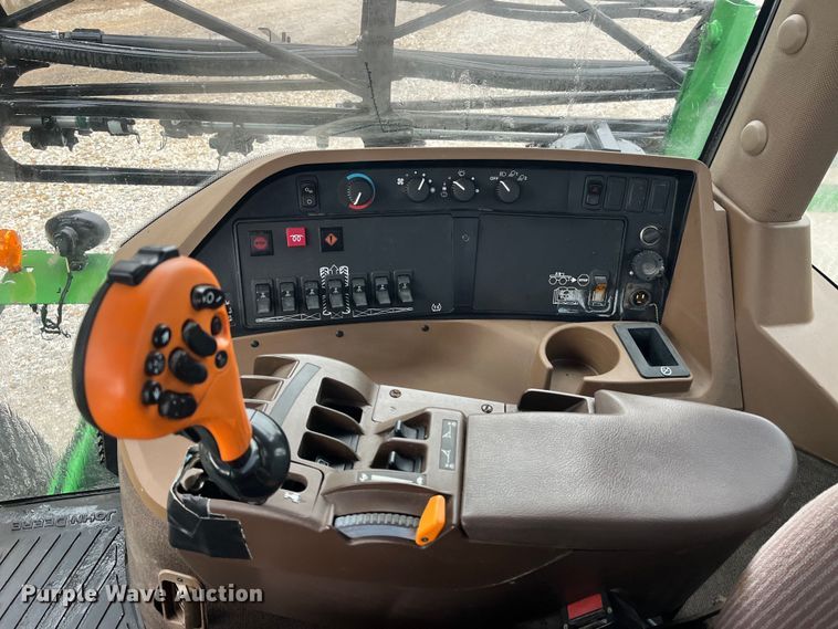 image for item LD9367 2012 John Deere 4730 sprayer