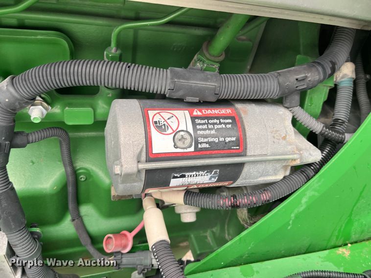 image for item LD9367 2012 John Deere 4730 sprayer