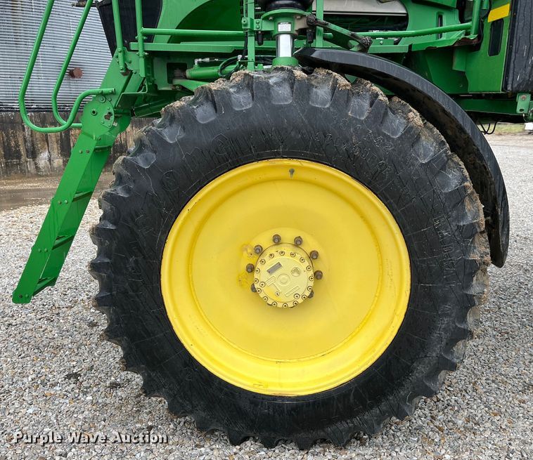 image for item LD9367 2012 John Deere 4730 sprayer
