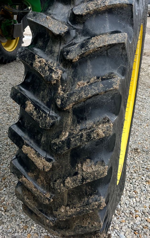 image for item LD9367 2012 John Deere 4730 sprayer