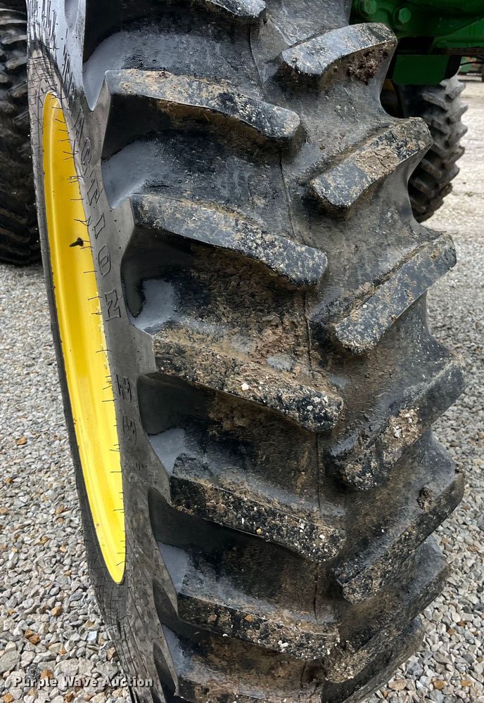 image for item LD9367 2012 John Deere 4730 sprayer