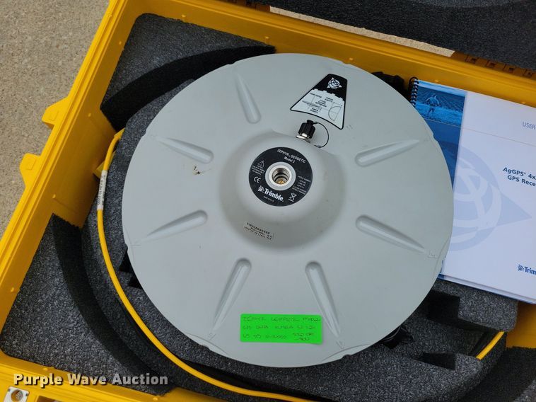 image for item MQ9706 Trimble AG GPS 542 base station receiver