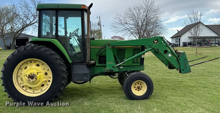 image for item ND9092 1996 John Deere 7200 tractor