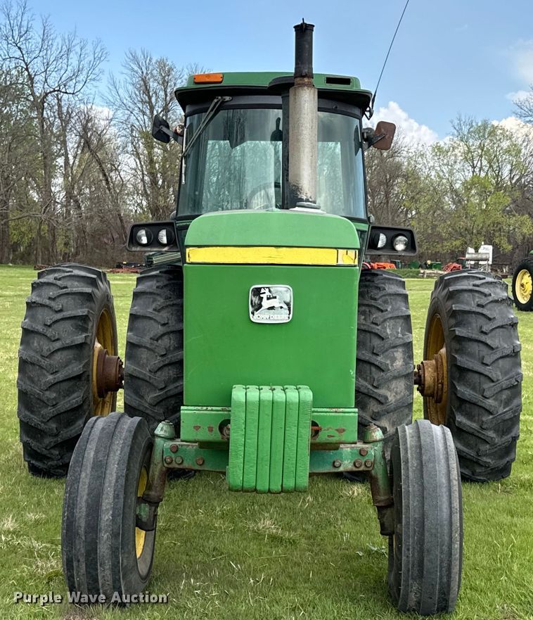 image for item ND9093 1981 John Deere 4840 tractor