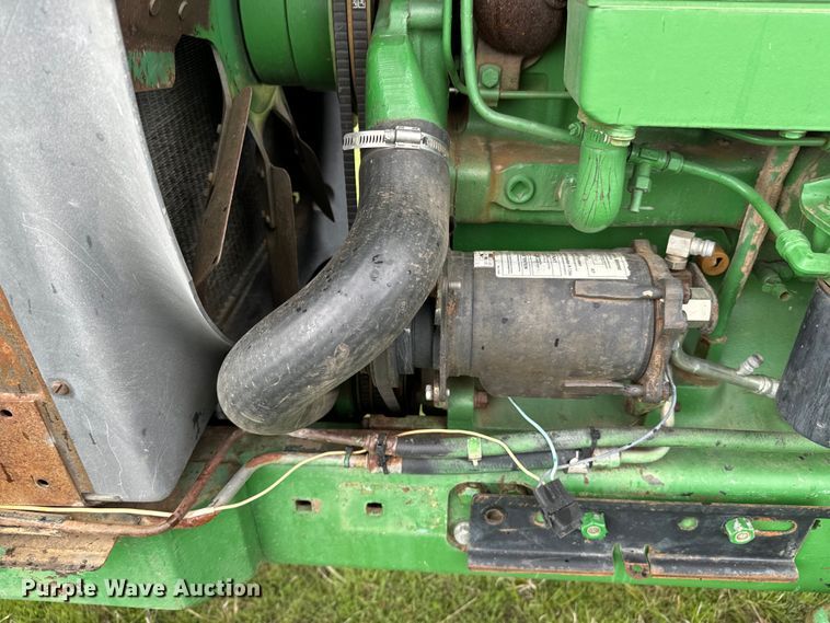 image for item ND9093 1981 John Deere 4840 tractor