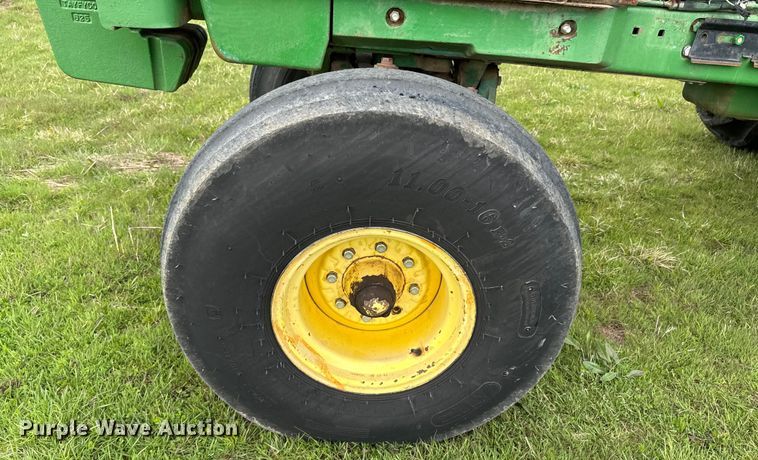 image for item ND9093 1981 John Deere 4840 tractor